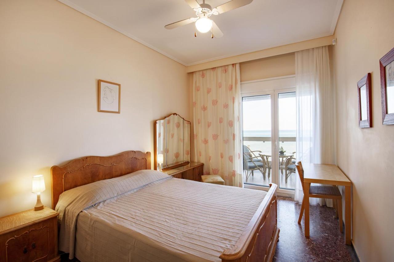 Metaxa Seafront Apartment Peraía Exteriör bild