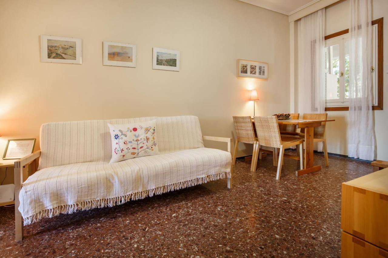 Metaxa Seafront Apartment Peraía Exteriör bild